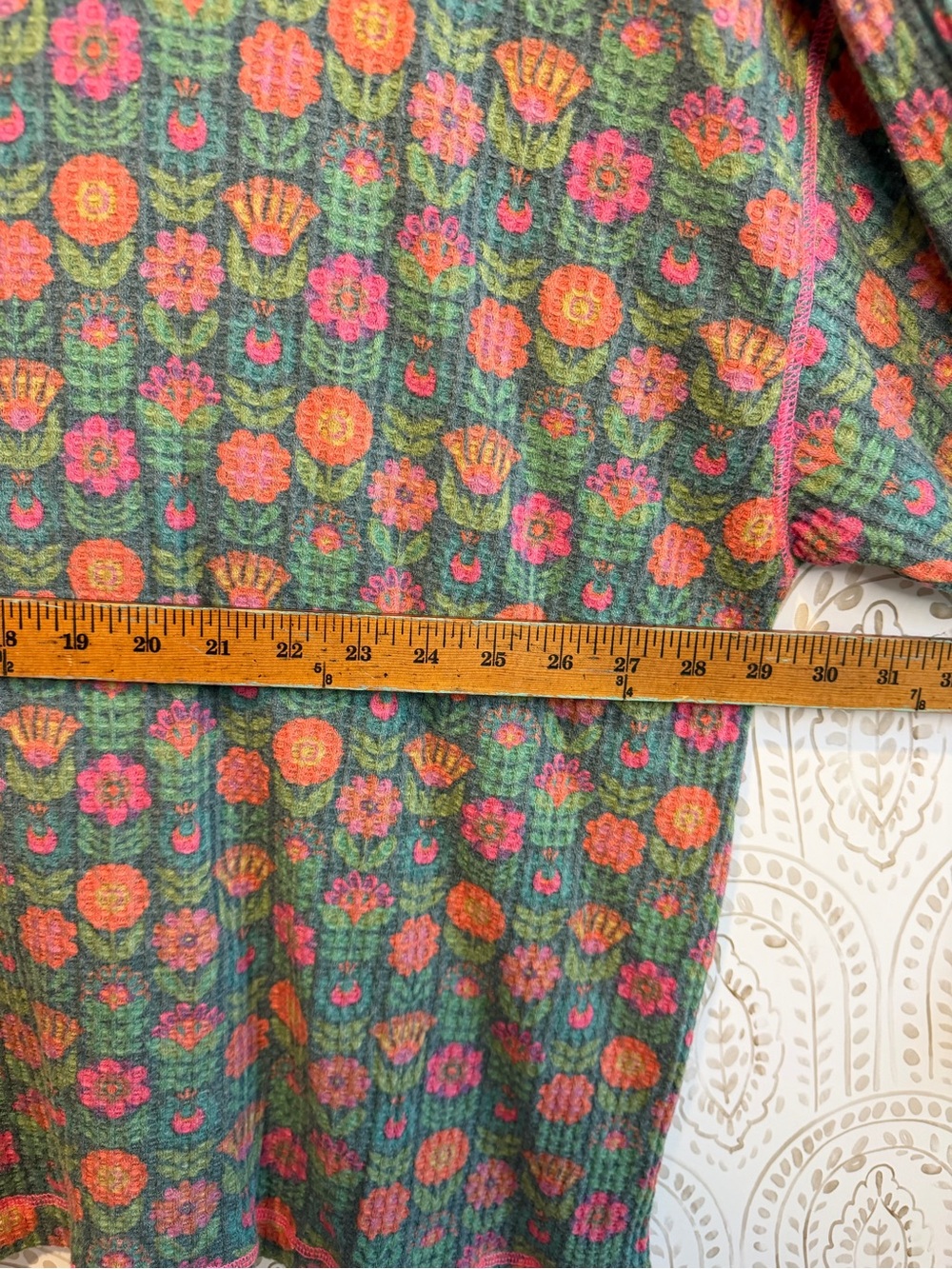 Natural Life Waffle Knit Floral Long Sleeve Top size XL - Picture 6 of 8